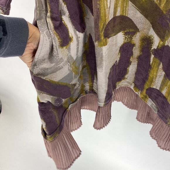 LOGO Lounge Lori Goldstein Ruffle pleated Hem Abstract Print Tunic pockets - Picture 4 of 7